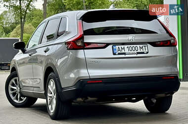 Внедорожник / Кроссовер Honda CR-V 2023 в 