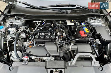 Внедорожник / Кроссовер Honda CR-V 2023 в 