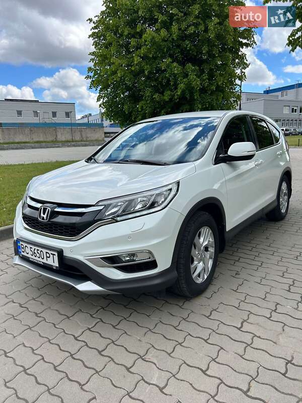 Внедорожник / Кроссовер Honda CR-V 2015 в Сокале