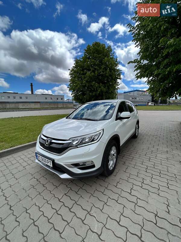 Внедорожник / Кроссовер Honda CR-V 2015 в Сокале