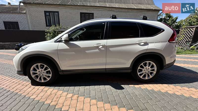 Позашляховик / Кросовер Honda CR-V 2014 в Бершаді