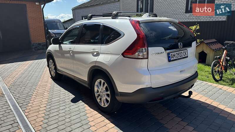 Позашляховик / Кросовер Honda CR-V 2014 в Бершаді