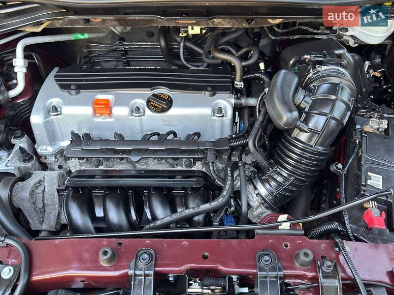 Внедорожник / Кроссовер Honda CR-V 2014 в Ахтырке