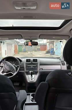 Позашляховик / Кросовер Honda CR-V 2011 в 