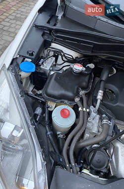 Внедорожник / Кроссовер Honda CR-V 2011 в 