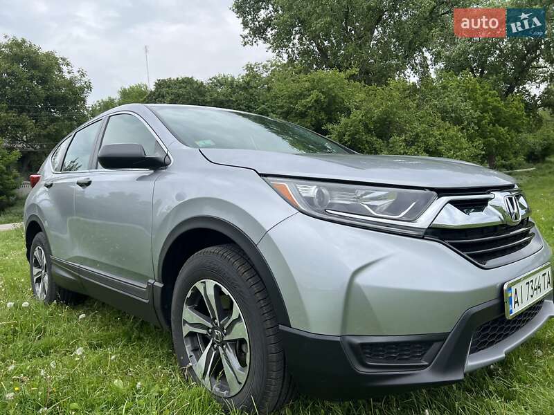 Внедорожник / Кроссовер Honda CR-V 2019 в 