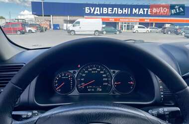 Позашляховик / Кросовер Honda CR-V 2006 в 