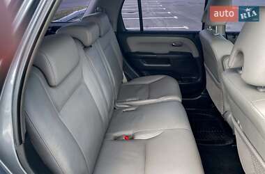 Позашляховик / Кросовер Honda CR-V 2006 в 