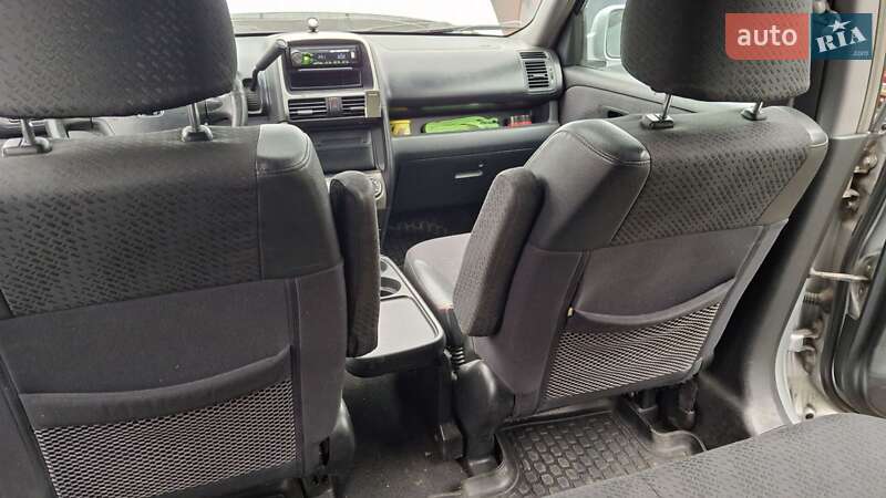 Внедорожник / Кроссовер Honda CR-V 2003 в Киеве