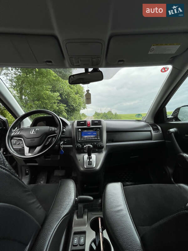Внедорожник / Кроссовер Honda CR-V 2011 в Тернополе