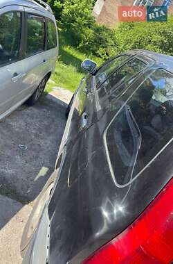 Позашляховик / Кросовер Honda CR-V 2003 в 