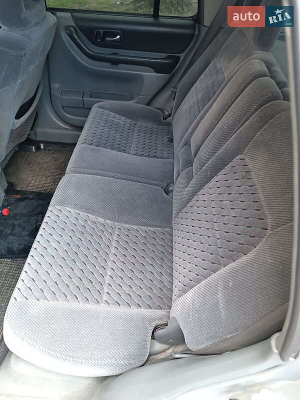 Внедорожник / Кроссовер Honda CR-V 2001 в Харькове фото 10 Внедорожник / Кроссовер Honda CR-V 2001 в Харькове