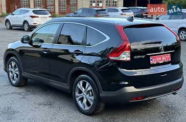 Позашляховик / Кросовер Honda CR-V 2014 в 