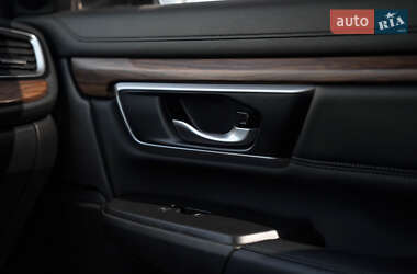 Внедорожник / Кроссовер Honda CR-V 2021 в 
