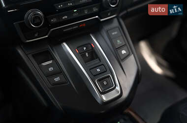 Внедорожник / Кроссовер Honda CR-V 2021 в 