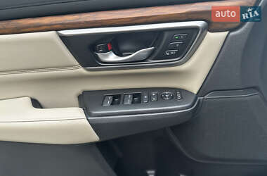 Внедорожник / Кроссовер Honda CR-V 2021 в 