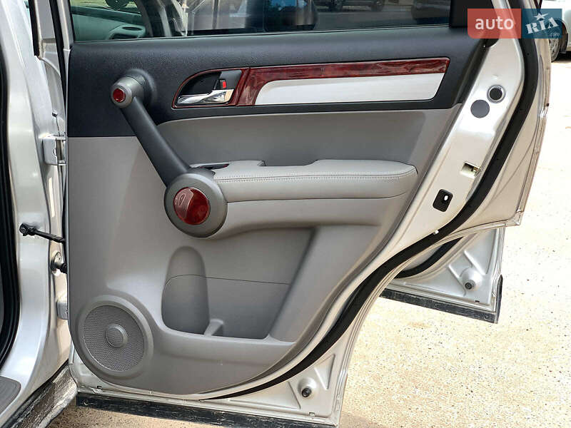 Внедорожник / Кроссовер Honda CR-V 2010 в Виннице