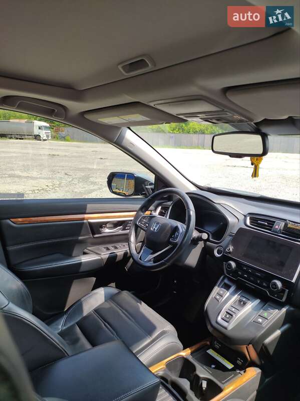 Внедорожник / Кроссовер Honda CR-V 2021 в Днепре