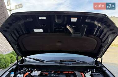 Позашляховик / Кросовер Honda CR-V 2024 в 
