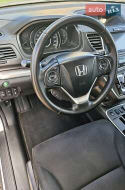 Позашляховик / Кросовер Honda CR-V 2015 в 