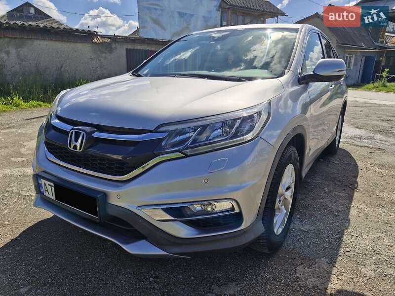 Позашляховик / Кросовер Honda CR-V 2015 в 