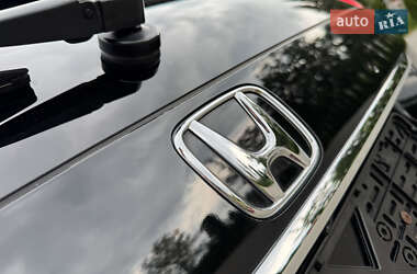 Позашляховик / Кросовер Honda CR-V 2015 в 