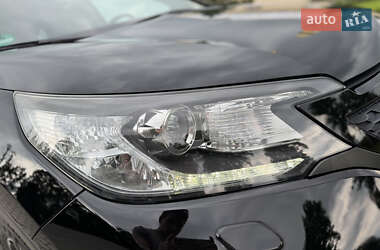 Позашляховик / Кросовер Honda CR-V 2015 в 