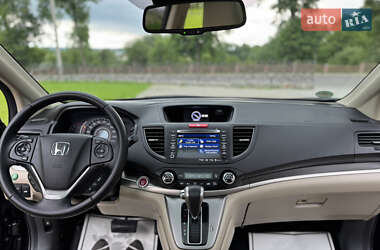 Позашляховик / Кросовер Honda CR-V 2015 в 
