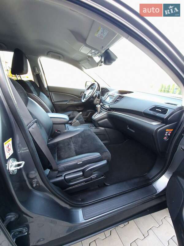 Позашляховик / Кросовер Honda CR-V 2013 в Чернівцях