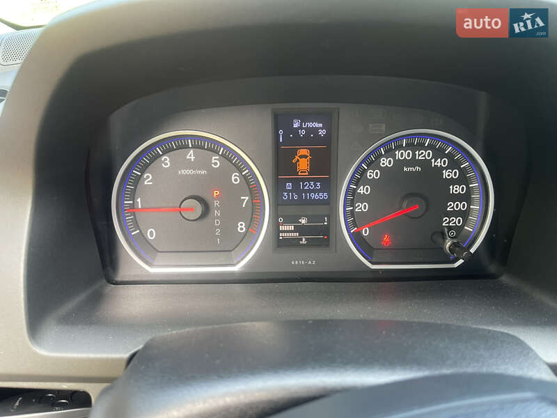 Внедорожник / Кроссовер Honda CR-V 2011 в Киеве