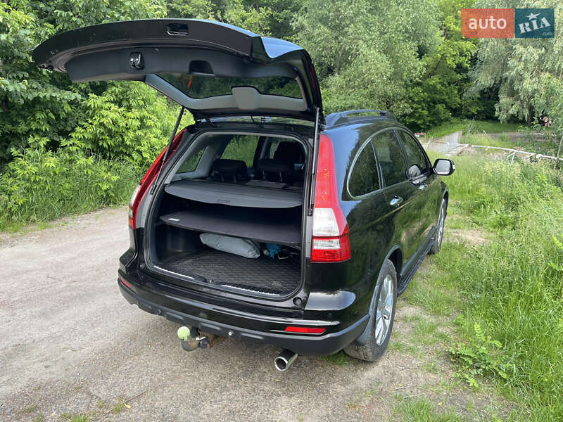 Внедорожник / Кроссовер Honda CR-V 2011 в Киеве