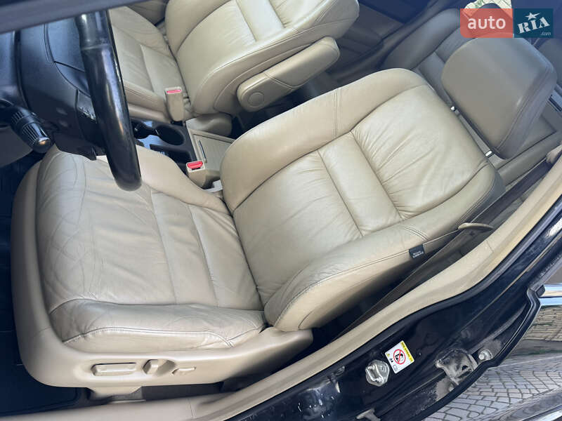Позашляховик / Кросовер Honda CR-V 2008 в Коломиї