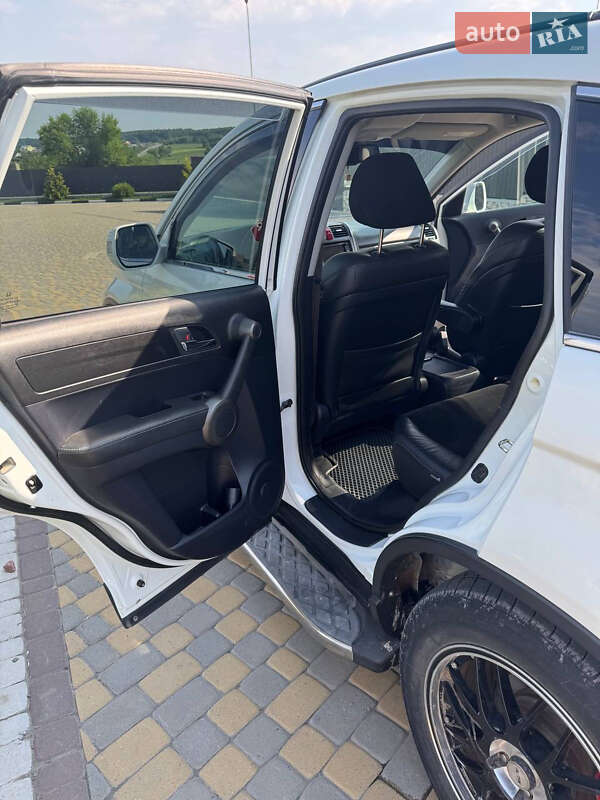 Внедорожник / Кроссовер Honda CR-V 2012 в Тернополе