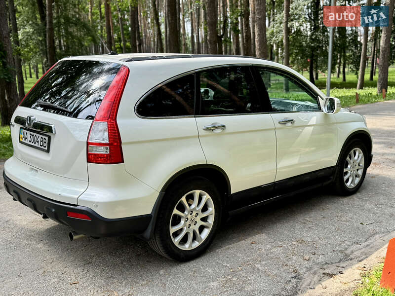 Внедорожник / Кроссовер Honda CR-V 2008 в Киеве