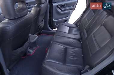 Внедорожник / Кроссовер Honda CR-V 1997 в 