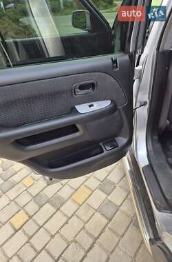 Внедорожник / Кроссовер Honda CR-V 2003 в 