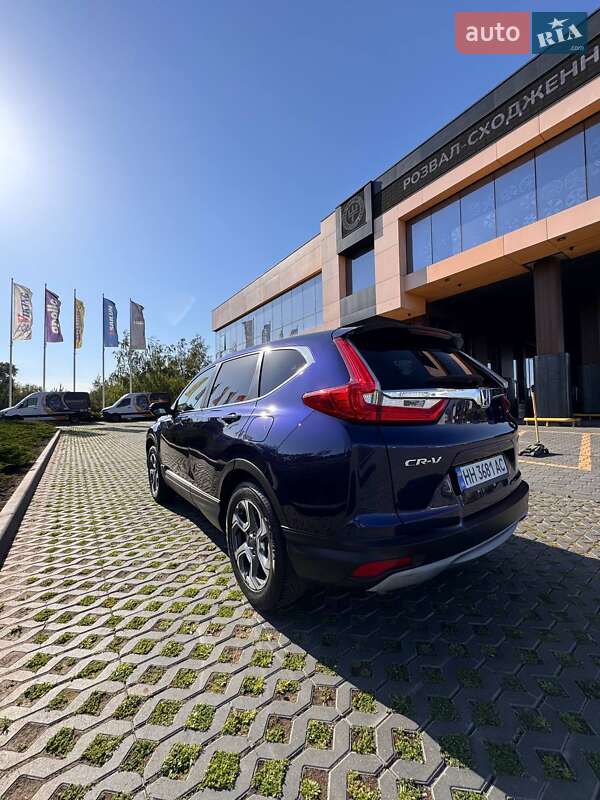 Внедорожник / Кроссовер Honda CR-V 2018 в Одессе фото 31 Внедорожник / Кроссовер Honda CR-V 2018 в Одессе