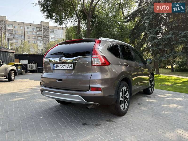 Внедорожник / Кроссовер Honda CR-V 2015 в Запорожье