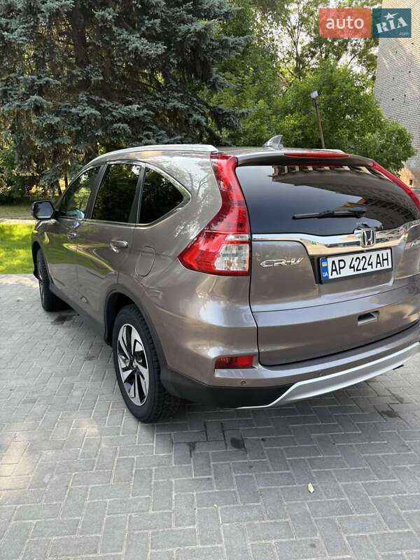 Внедорожник / Кроссовер Honda CR-V 2015 в Запорожье