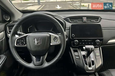 Внедорожник / Кроссовер Honda CR-V 2018 в 