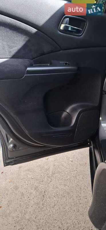 Внедорожник / Кроссовер Honda CR-V 2014 в Шептицькому
