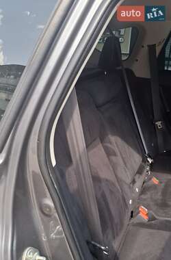 Позашляховик / Кросовер Honda CR-V 2014 в 