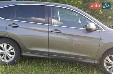 Позашляховик / Кросовер Honda CR-V 2014 в 