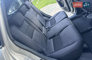 Позашляховик / Кросовер Honda CR-V 2008 в 
