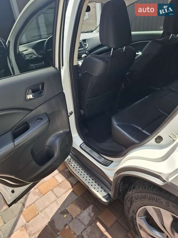Позашляховик / Кросовер Honda CR-V 2012 в Чернівцях
