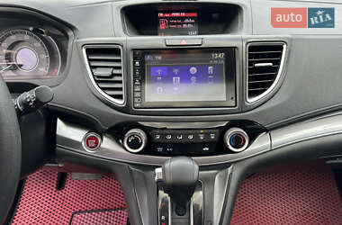 Внедорожник / Кроссовер Honda CR-V 2015 в 