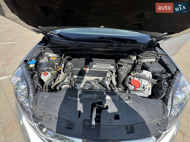 Внедорожник / Кроссовер Honda CR-V 2011 в Стрые
