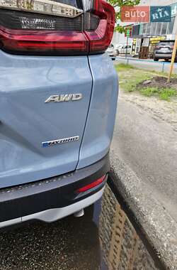 Внедорожник / Кроссовер Honda CR-V 2022 в 
