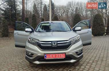 Внедорожник / Кроссовер Honda CR-V 2015 в Стебнику