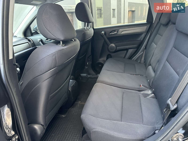 Позашляховик / Кросовер Honda CR-V 2010 в Івано-Франківську